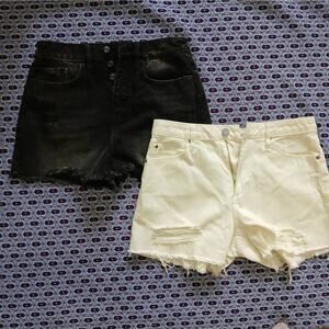Lot of 2 pairs high waisted cutoff shorts, black‎ and white, size 26/27